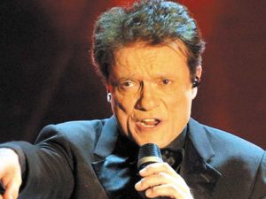 Pallonetto di Santa Lucia a lutto: è morta la madre di Massimo Ranieri, aveva 92 anni