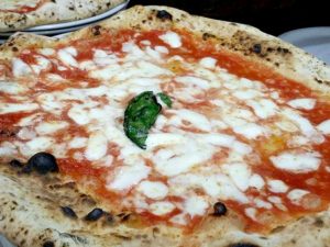 Pizza Margherita, la più famosa tra quelle della tradizione