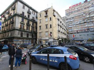 La camorra pezzente. Se la vita di tre uomini e una bambina vale 20 euro