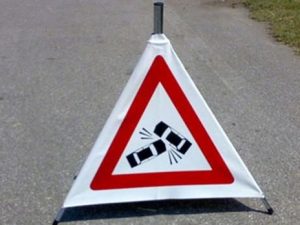 Tir si ribalta sull'Appia: strada chiusa e traffico in tilt tra Sessa e Carinola