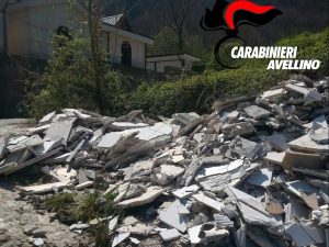 Avellino, discarica abusiva di rifiuti scoperta grazie a indagini e videosorveglianza