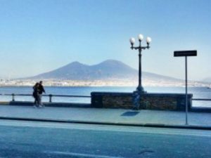 Meteo Napoli, nel weekend 15-17 settembre torna l'estate: temperature sopra i 30 gradi
