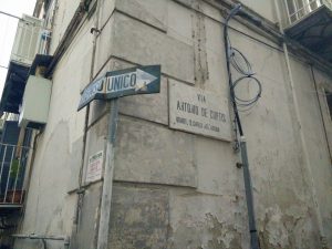 Una piazza intitolata a Totò. Ma una strada esiste già (anche se è nascosta)