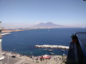 Previsioni meteo Napoli, nel weekend 26-28 maggio torna a splendere il sole