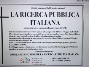 I precari del Cnr protestano a Pozzuoli contro la riforma Madia: "La ricerca condannata a morte"