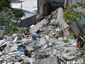 Crollo Torre Annunziata, venerdì i funerali delle 8 vittime della tragedia