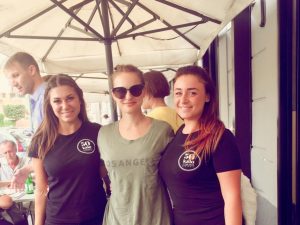 Natalie Portman alla pizzeria 50 Kalò (Foto: Facebook/Melania Zagari)