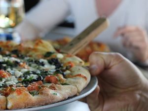 Pizza Expo all'ombra della Reggia di Caserta: cibo e concerti dal 12 al 23 luglio
