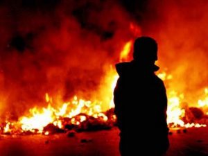 Incendi in Campania: arrestato un piromane nel Parco Nazionale del Cilento