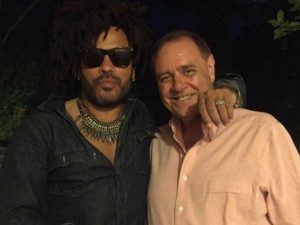 Clemente Mastella e Lenny Kravitz: la foto che non ti aspetti