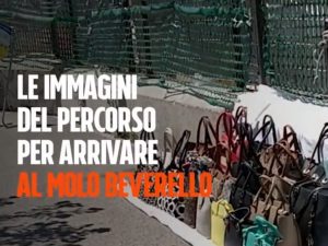 Il molo Beverello al porto di Napoli