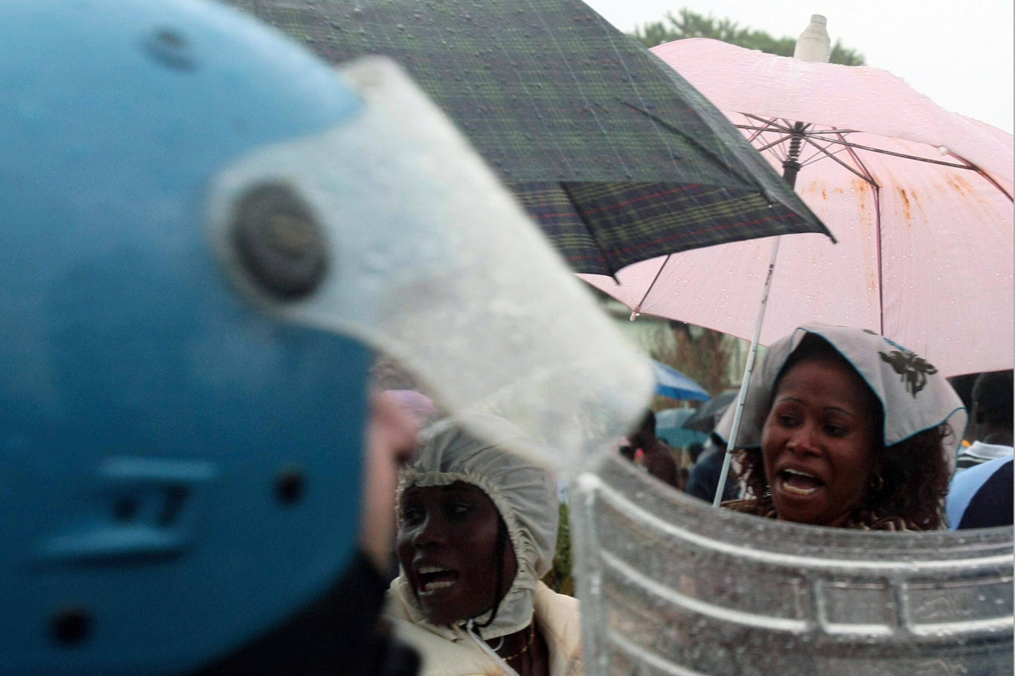 La rivolta dei migranti dopo la strage del 2008 a Castelvolturno