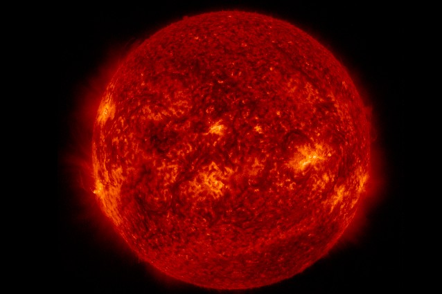 Sotto i "colpi" di una tempesta solare: possibili intermittenze radio