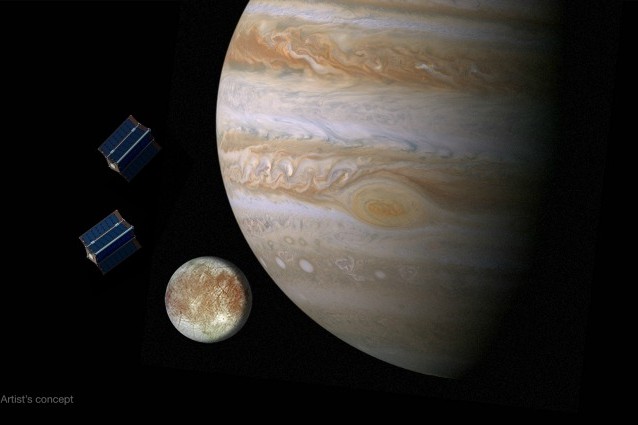 Rappresentazione artistica di Europa vicino a Giove (Image Credit: NASA/JPL)