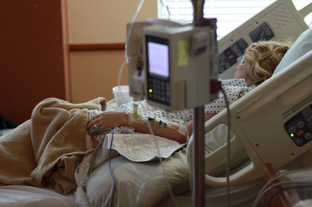 Il cancro è la prima causa di morte in Italia, fa più vittime degli infarti