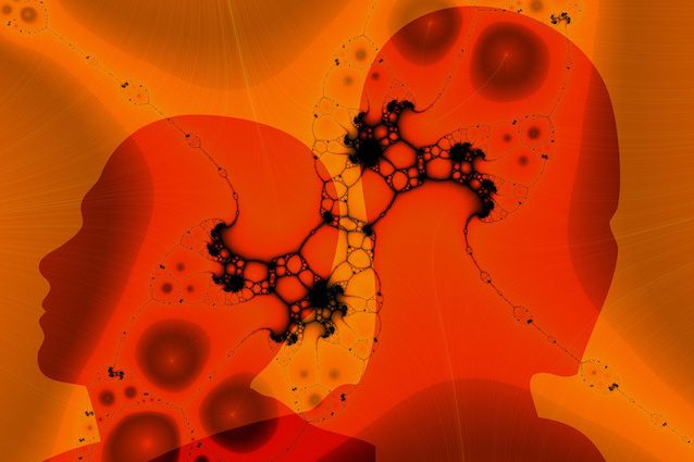 Terapia genica contro l'Alzheimer: ecco il virus "autista" che porta la cura al cervello