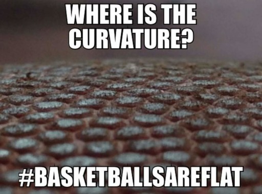 La palla da basket è piatta.