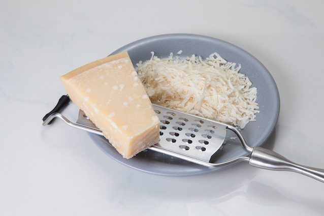 Sperma e formaggio elisir di lunga vita: ecco come la spermidina mantiene giovani