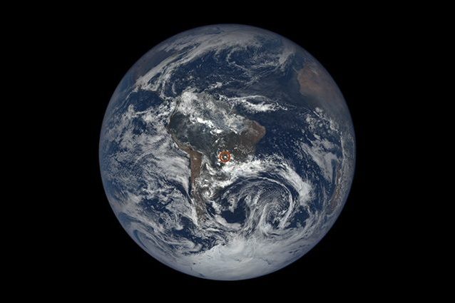 NASA: cosa sono i lampi di luce che compaiono all’improvviso nella nostra atmosfera