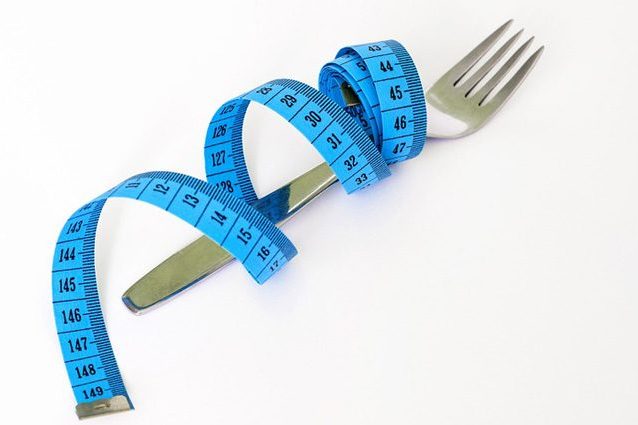 Crolla un mito! I cibi 'light' fanno ingrassare e incrementano il rischio diabete: perché