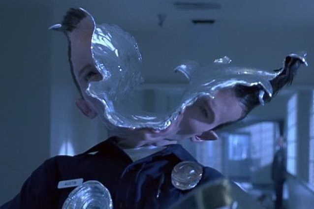Creato metallo liquido per i robot del futuro: il T-1000 di Terminator 2 può essere realtà