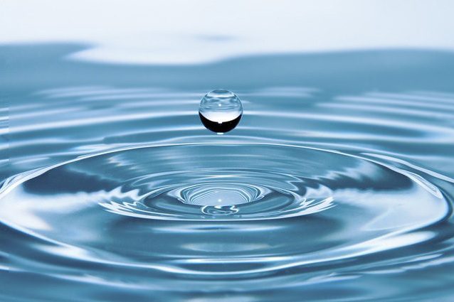 L'acqua ha due stati liquidi: in cosa sono diversi? La scoperta storica