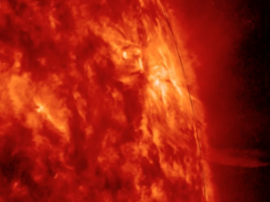Lingue di plasma dal Sole: scoperto dopo 140 anni cosa sono questi getti misteriosi