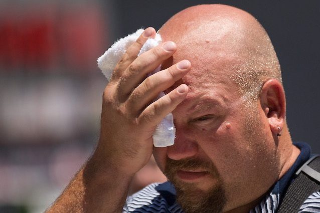 Il caldo ci rende egoisti: riduce la nostra voglia di aiutare le persone