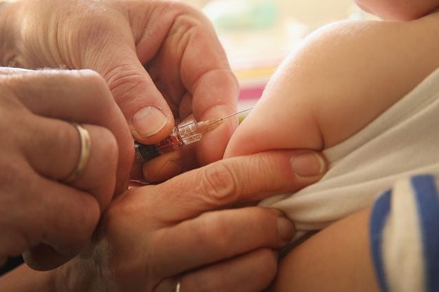 Morbillo, 130mila morti l'anno: l'allarme dell'OMS a sostegno dei vaccini