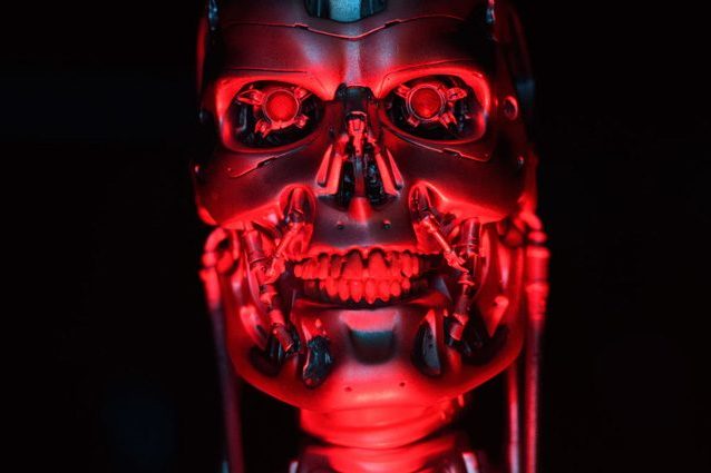 Musk, Hawking e altri cento esortano l'ONU a fermare i “robot killer”: minacciano l'umanità