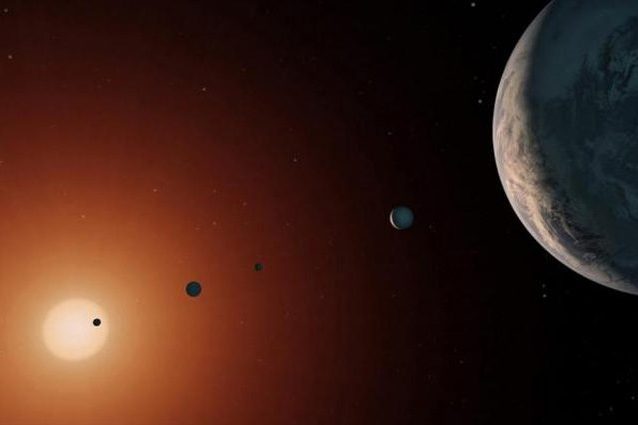 Trappist-1 è più vecchio del Sistema solare: c'era vita prima di noi?