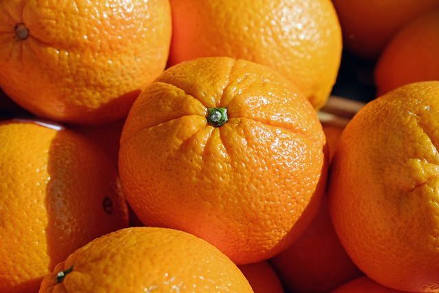 Cancro, la vitamina C contrasta la leucemia: porta le cellule 'difettose' a morire