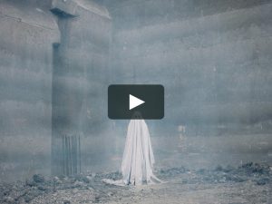 Quando il fantasma appare in diretta tv è sempre e solo show