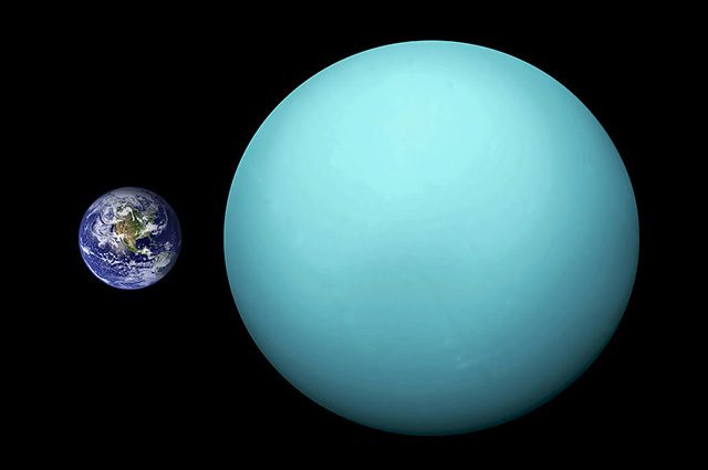 Urano confrontato con la Terra: Credit Orange–Kun