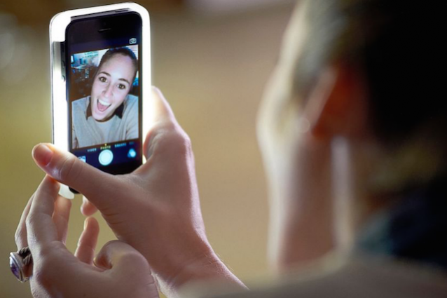 iphone riconoscimento facciale