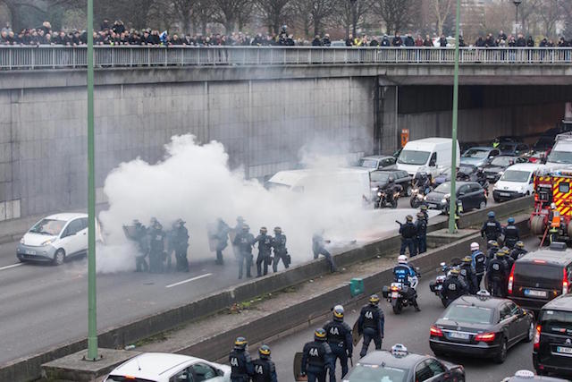 uber taxi proteste parigi