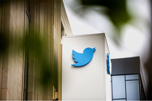 Twitter offre bonus in azioni e in denaro per trattenere i suoi talenti