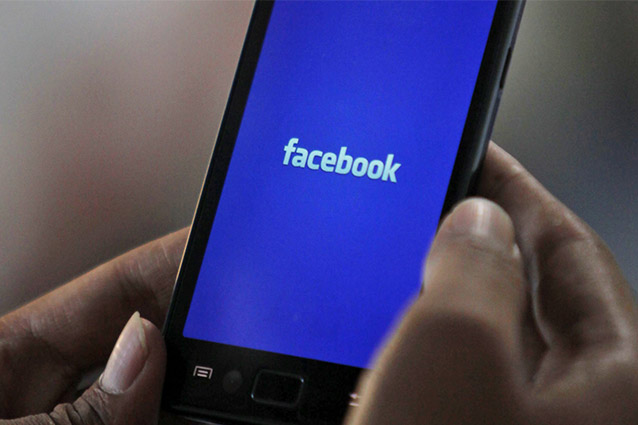Facebook, al via i test in India per un nuovo servizio di WiFi