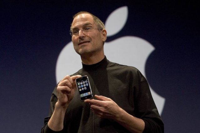 10 difetti che non ricordi del primo iPhone