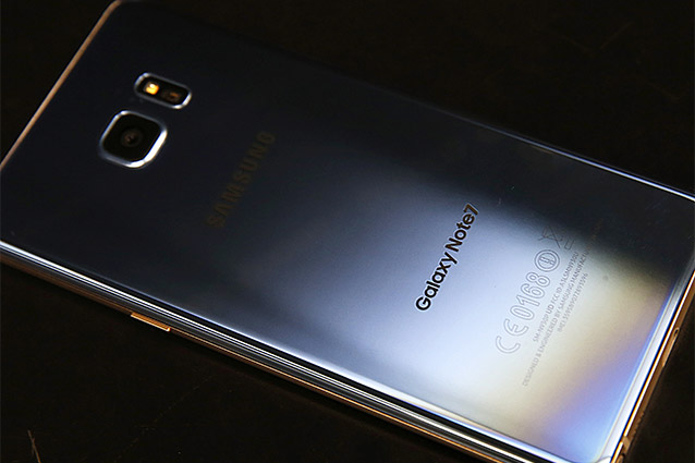 Samsung ha svelato ufficialmente le cause dell'esplosione dei Note 7