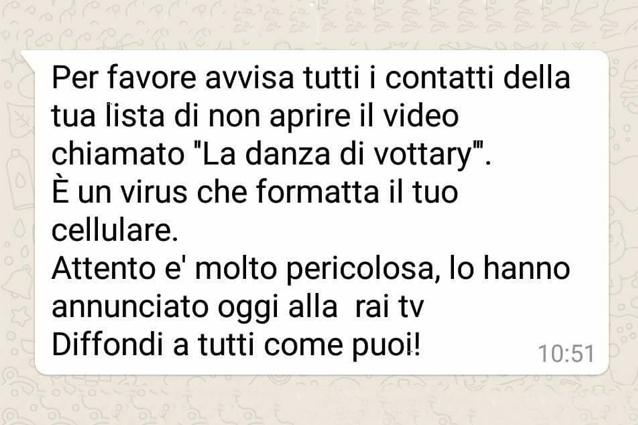 "Attenzione al video della danza di Vottary, nasconde un virus": la bufala su WhatsApp