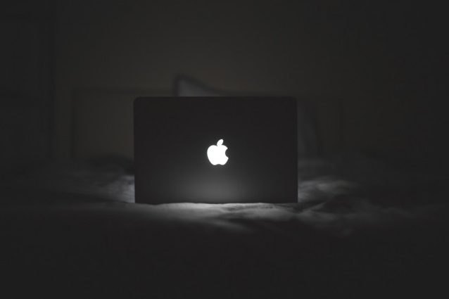 Da oggi è più semplice usare i Mac di notte