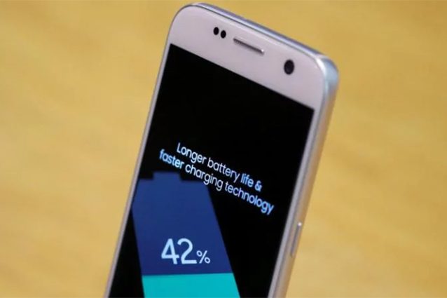 Mai più smartphone scarico con le batterie che si ricaricano da sole