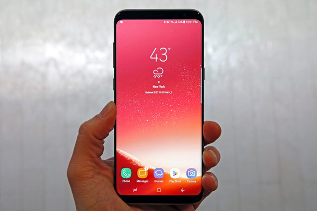 Boom di prevendite per il Galaxy S8 (anche se costa più di un iPhone)