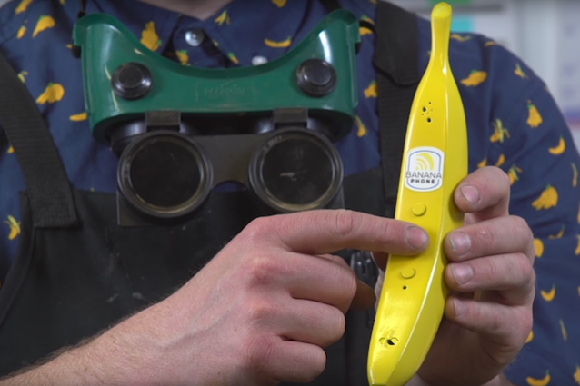 Questa banana in realtà è un telefono (e funziona)