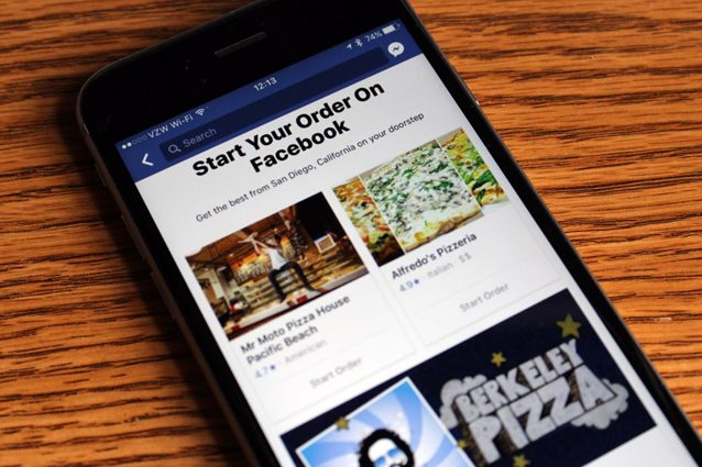 Ora su Facebook puoi ordinare cibo a domicilio