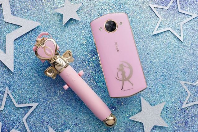 meitu-smartphone-sailor-moon