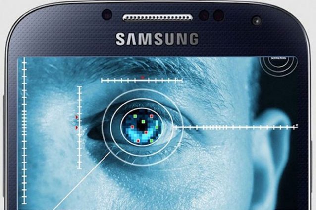 Galaxy S8, un hacker è riuscito a violare lo scanner dell'iride del nuovo smartphone Samsung