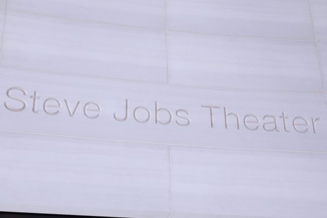 Le prime immagini dall'interno dello Steve Jobs Theater