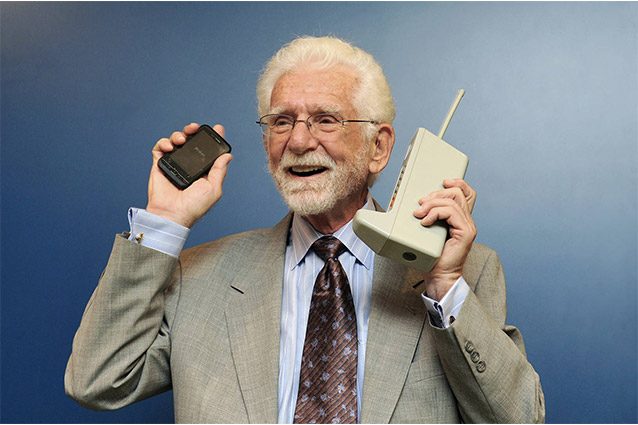 Buon compleanno, il telefono compie 45 anni Video Buon compleanno, il telefono compie 45 anni Video
